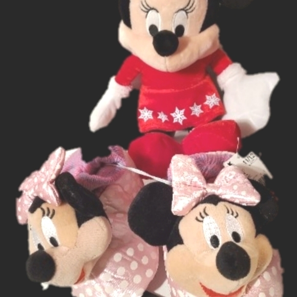 New Tagged Disney Minnie mouse slippers 11.5 and holiday plush lot new - Picture 1 of 3